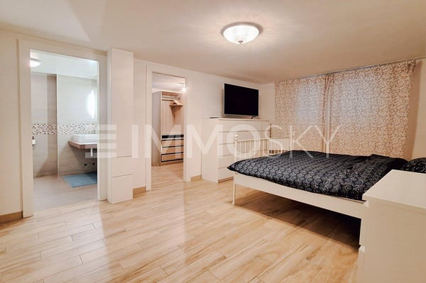 Rez 4.5 pièces avec jardin et sous-sol Esprit villa 10