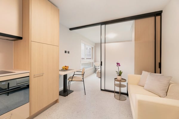 Neu renoviert an bester Lage 1