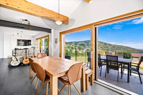 Charme, vue et authenticité, maison individuelle d'env. 200 m² 3