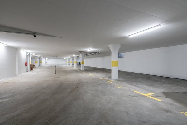 Tiefgaragenparkplätze zu vermieten