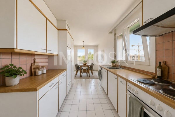 2.5 pièces au dernier étage avec ascenseur