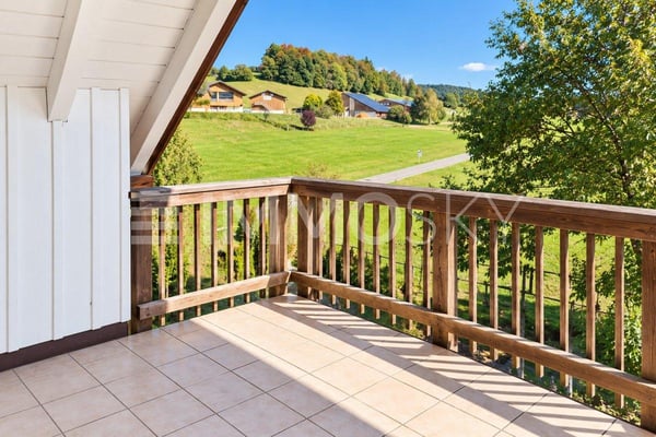 Exklusiver Wohntraum auf zwei Ebenen mit Balkon in Herrliberg 6