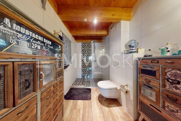 Maison villageoise avec annexe indépendante à 8 min dYverdon 9