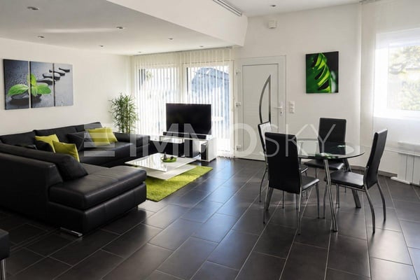 Pour investisseurs : Immeuble au centre de Chexbres  (REN. env. 3.7%) 7