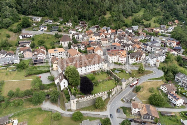 Grosszügiges Maisonette-Wohnerlebnis mit zusätzlicher Wohneinheit 6