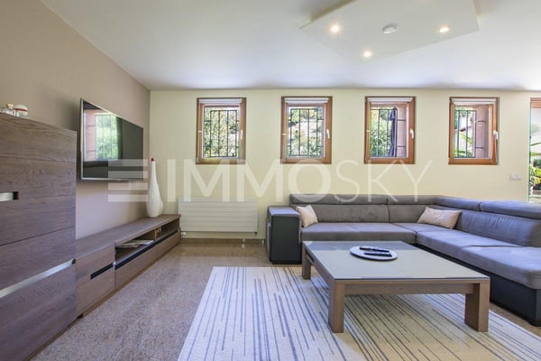 Maison bonheur à deux pas de la frontière 1