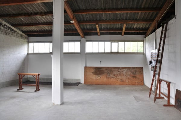 Grosszügiger Lager- oder Hobbyraum 250m2 mit Laderampe und 4 Parkplätzen 5