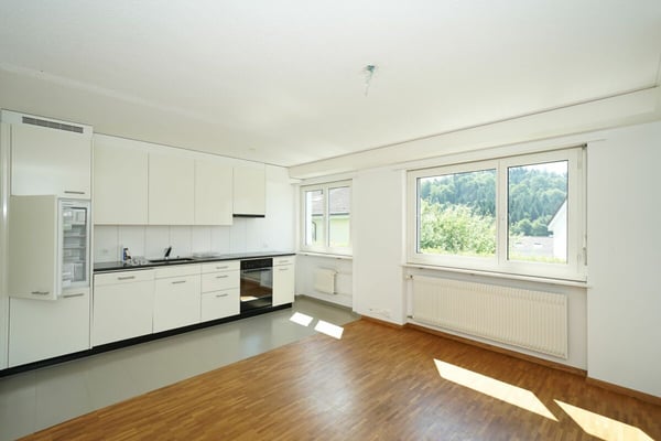 Moderne, stadtnahe 1 Zimmer Wohnung an ruhiger Lage mit Aussensitzplatz 1