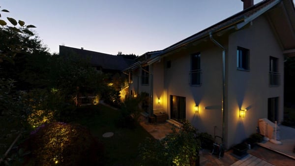 Classic Contemporary Living - Stilvolles 2.5-Zimmer-Einfamilienhaus mit Privatgarten, Swimspa & Smart Home in Veltheim 32