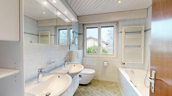 Charmantes 1.5 Zimmer-Einfamilienhaus mit grossem Garten 11