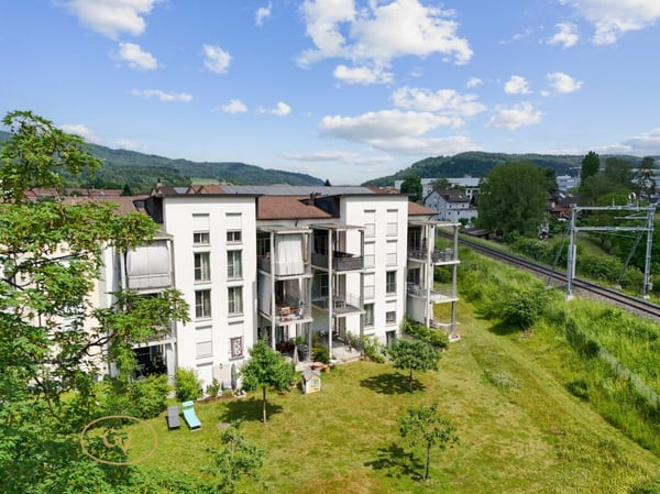 Die attraktive Wohnung der Überbauung - Sonne, Ruhe und maximale Privatsphäre 2
