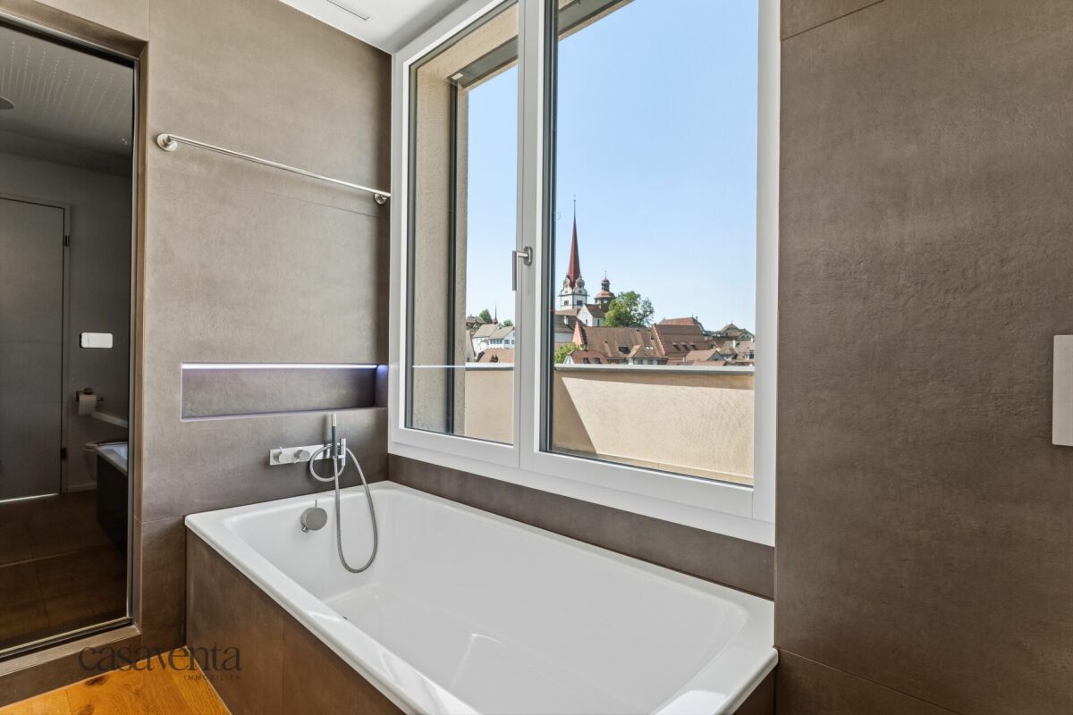 BANKENGEPRÜFT BESTÄTIGT Exklusive Attikawohnung mit traumhafter Aussicht über die Altstadt von Beromünster