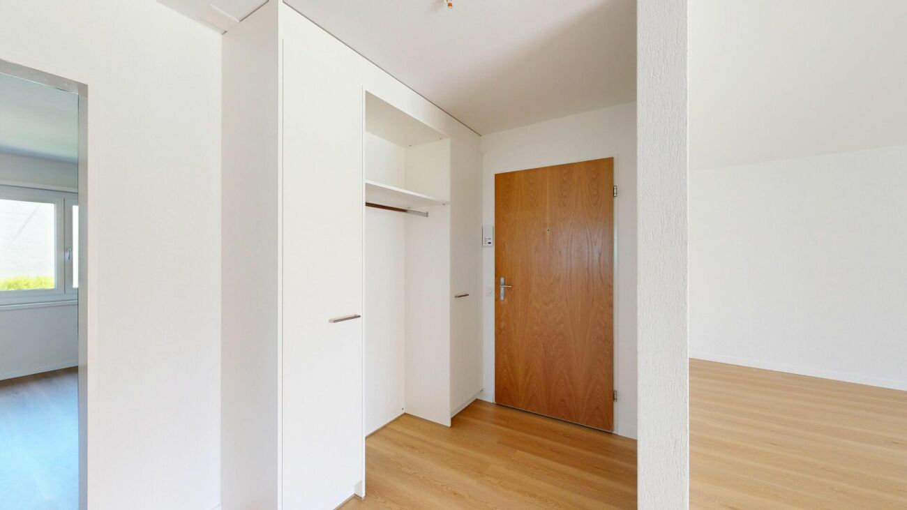 Grosszügige und helle 4.5 Zimmerwohnung mit beheiztem Wintergarten - Erstbezug nach liebevoller Gesamtüberholung