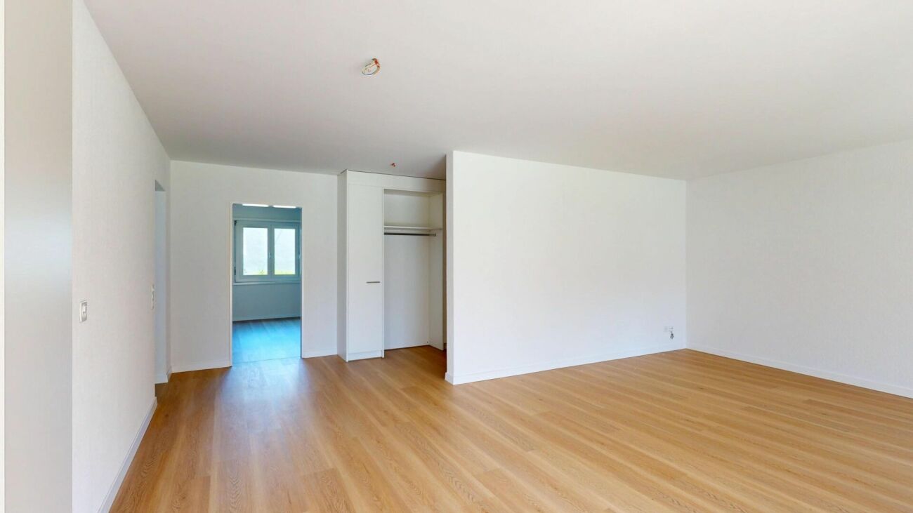 Grosszügige und helle 4.5 Zimmerwohnung mit beheiztem Wintergarten - Erstbezug nach liebevoller Gesamtüberholung