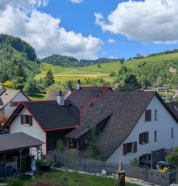 Zwei Wohnungen mit bewilligtem Ausbauprojekt - Ihr Generationenhaus oder Renditeobjekt im Baselbieter Jura 1