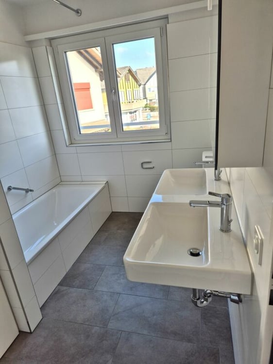 Attraktive 3.5-Zimmerwohnung mit sonnigem Balkon - Erstbezug nach liebevoller Gesamterneuerung 8