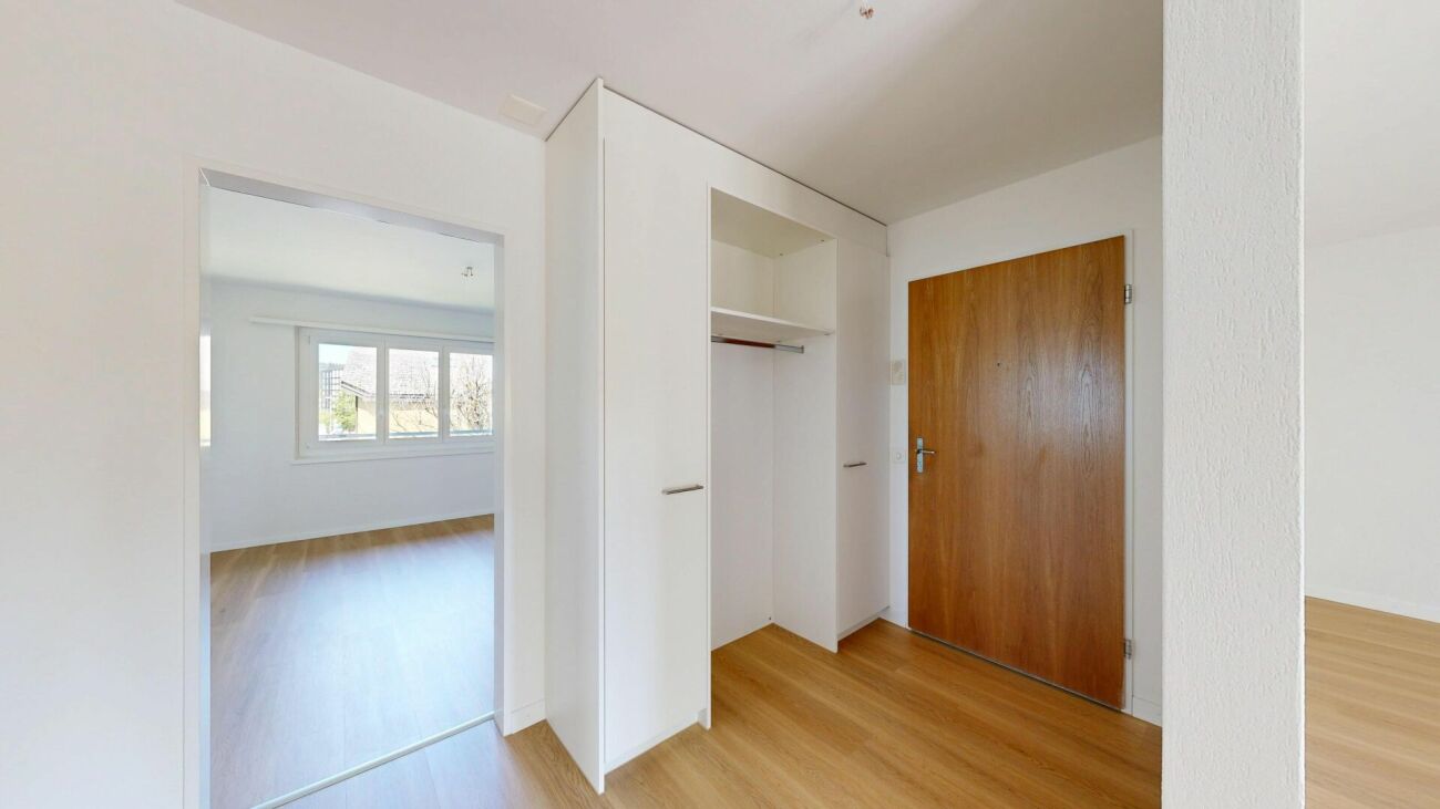 Attraktive 3.5-Zimmerwohnung mit sonnigem Balkon - Erstbezug nach liebevoller Gesamterneuerung