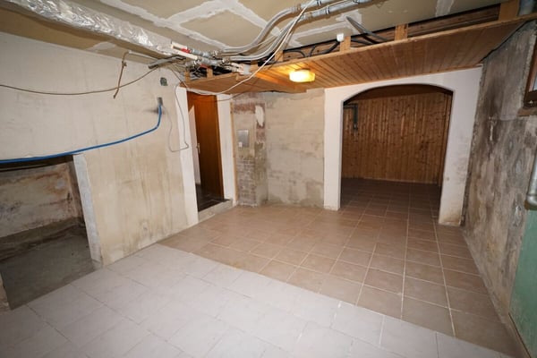 Visionäre gesucht - Einfamilienhaus mit grossem Potenzial auf 645 m2 Grundstück 11
