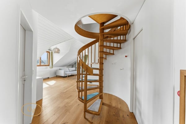 Sonnige Maisonettewohnung mit Charme im Herzen von Sins 17