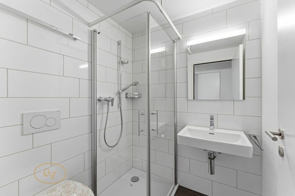 Lichtdurchflutete Maisonette-Wohnung mit Galerie, Weitblick und Abendsonne 10