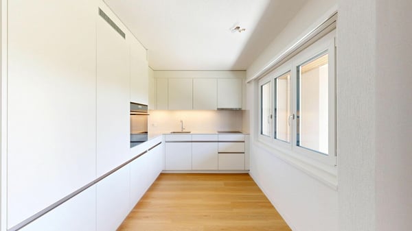 Wohnen in neuem Glanz - Helle 3.5-Zimmerwohnung mit sonnigem Balkon - Erstbezug nach Gesamterneuerung