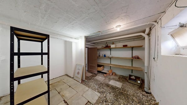 Familienfreundliches 7-Zimmer-Einfamilienhaus mit grosszügigem Umschwung 25