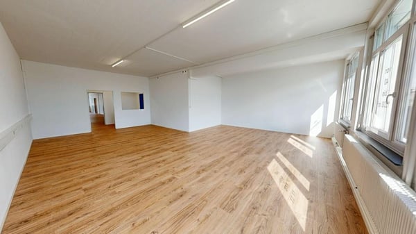 Zwei attraktive Mietobjekte für Büro, Atelier und Gewerbe 3
