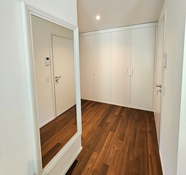 Moderne 1.5-Zimmer Wohnung an der schönen Sihl im Kreis 2 2