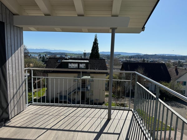 Doppelhaushälfte mit Seesicht & Bergpanorama 2