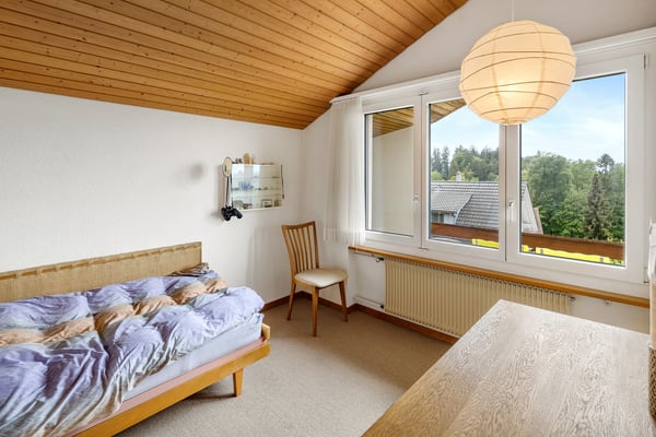 EINFAMILIENHAUS MIT GROSSEM GARTEN UND WEITBLICK IN BEVORZUGTER WOHNLA 10