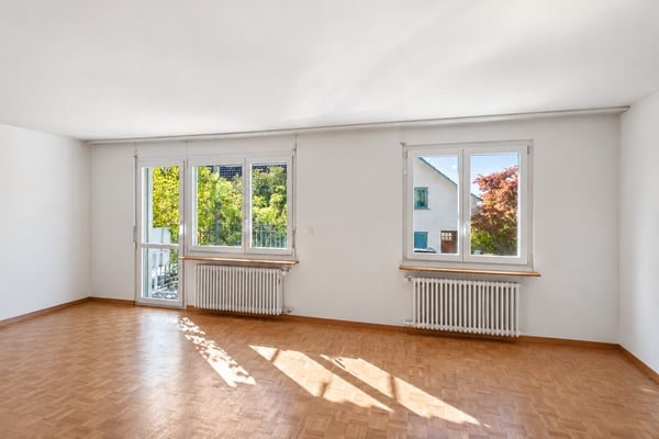 CHARMANTE DOPPELHAUSHÄLFTE MIT SONNENBALKON UND KLEINEM GARTEN 2