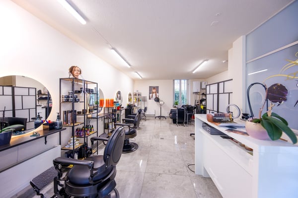 Seltene Gelegenheit: MFH beim Goldbrunnenplatz 3