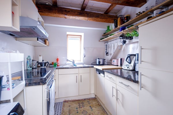 Seltene Gelegenheit: MFH beim Goldbrunnenplatz 14