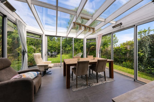 Wohnen im Grünen: 5 ½-Zimmer-Einfamilienhaus mit Wintergarten 3