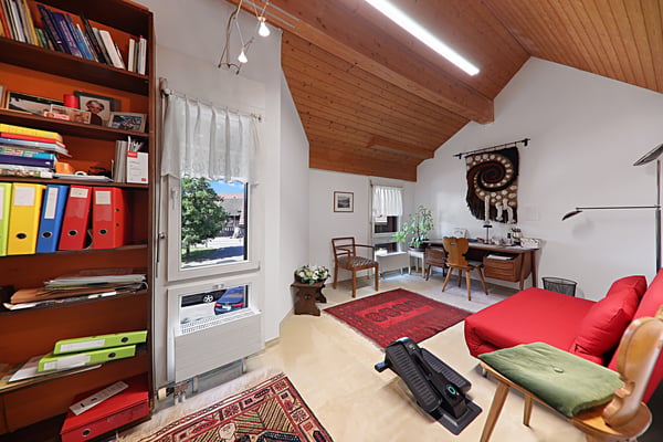 Wohnen im Grünen: Charmantes 5.5-Zimmer-Einfamilienhaus 10