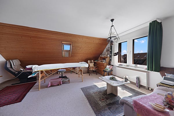 Wohnen im Grünen: Charmantes 5.5-Zimmer-Einfamilienhaus 9