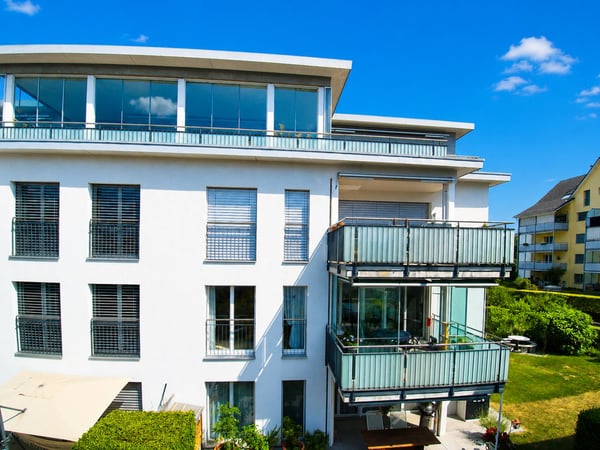 Moderne 1.5-Zimmerwohnung mit grossem Balkon nach Süden 1