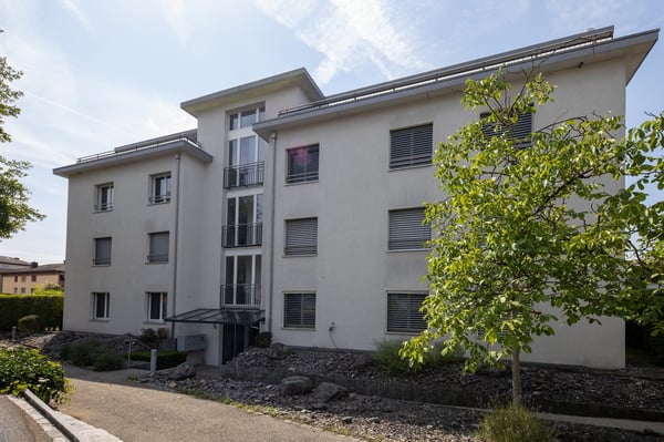 Moderne 1.5-Zimmerwohnung mit grossem Balkon nach Süden 12