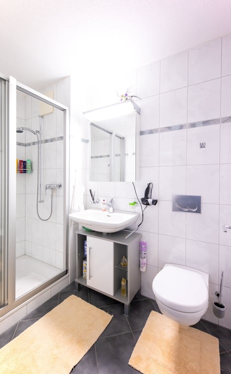 Moderne 1.5-Zimmerwohnung mit grossem Balkon nach Süden 10