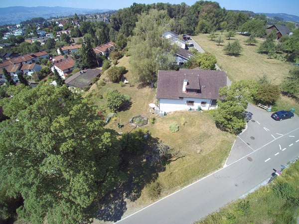 Unverbaubare Panoramasicht: Sonnige Baulandparzelle in Hombrechtikon 3