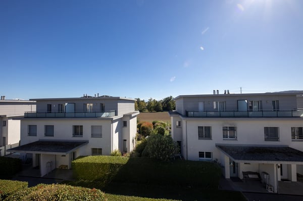 Moderne 3.5-Zimmerwohnung mit grossem Balkon nach Süden in Schwerzenbach 12