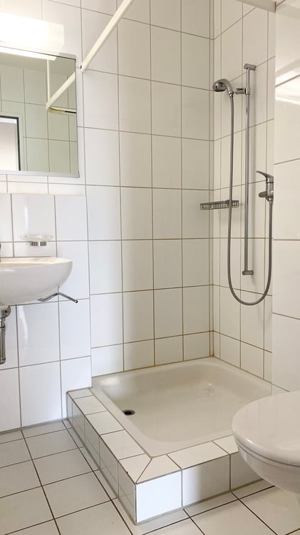 Charmante 3.5-Zimmer-Wohnung mit Balkon in Zürich-Seebach 9