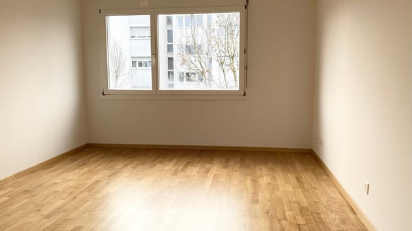 Charmante 3.5-Zimmer-Wohnung mit Balkon in Zürich-Seebach 8