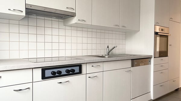 Charmante 3.5-Zimmer-Wohnung mit Balkon in Zürich-Seebach 3