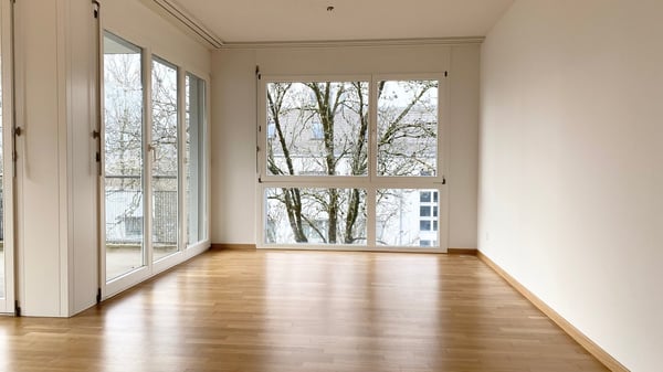 Charmante 3.5-Zimmer-Wohnung mit Balkon in Zürich-Seebach 2