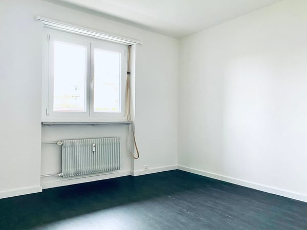 Helle 3-Zimmer-Wohnung mit Balkon beim Bahnhof-Bonstetten 5