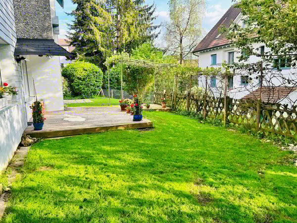 Grosse Gartenwohnung in Wetzikon in Eigentumsstandard 7