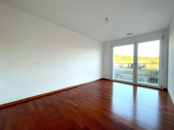 Grosszügige 3.5-Zimmerwohnung zu vermieten 4