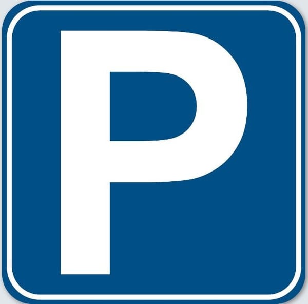 FREIER PARKPLATZ 11