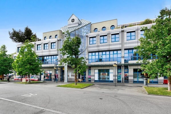 Einstellhallenplatz im Zentrum Mergele per 01.03.2025 zu vermieten! 2